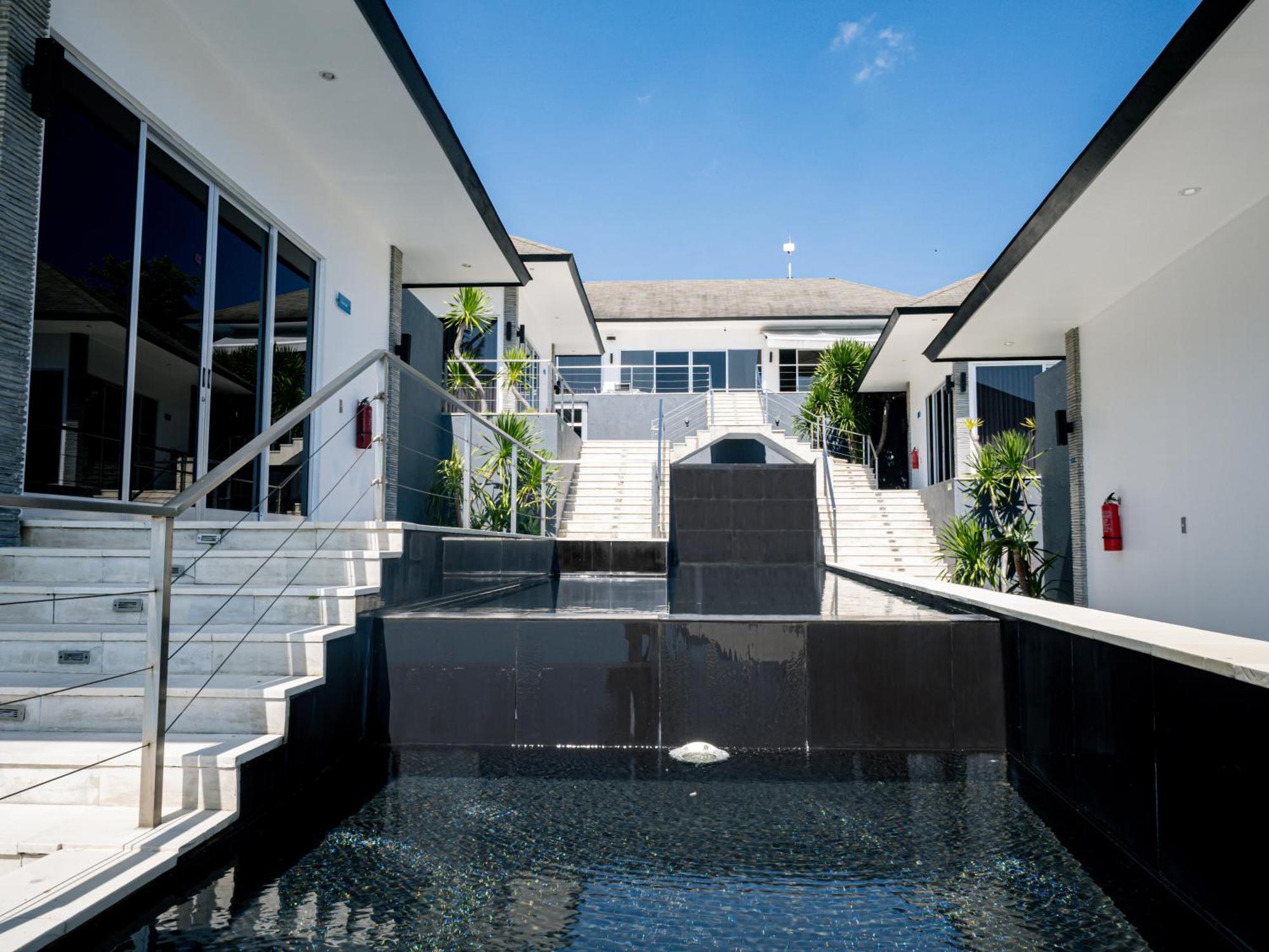 Suluban Cliff Bali Villa Улувату Экстерьер фото